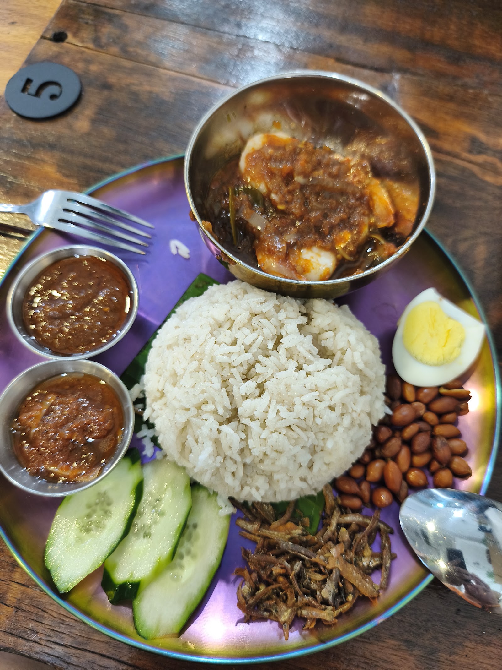 Kopitiam Abang Adik SS4