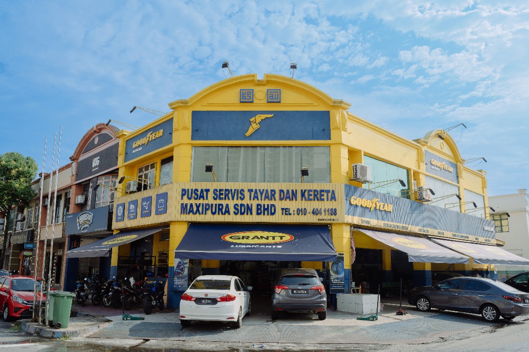 Noba Tyres