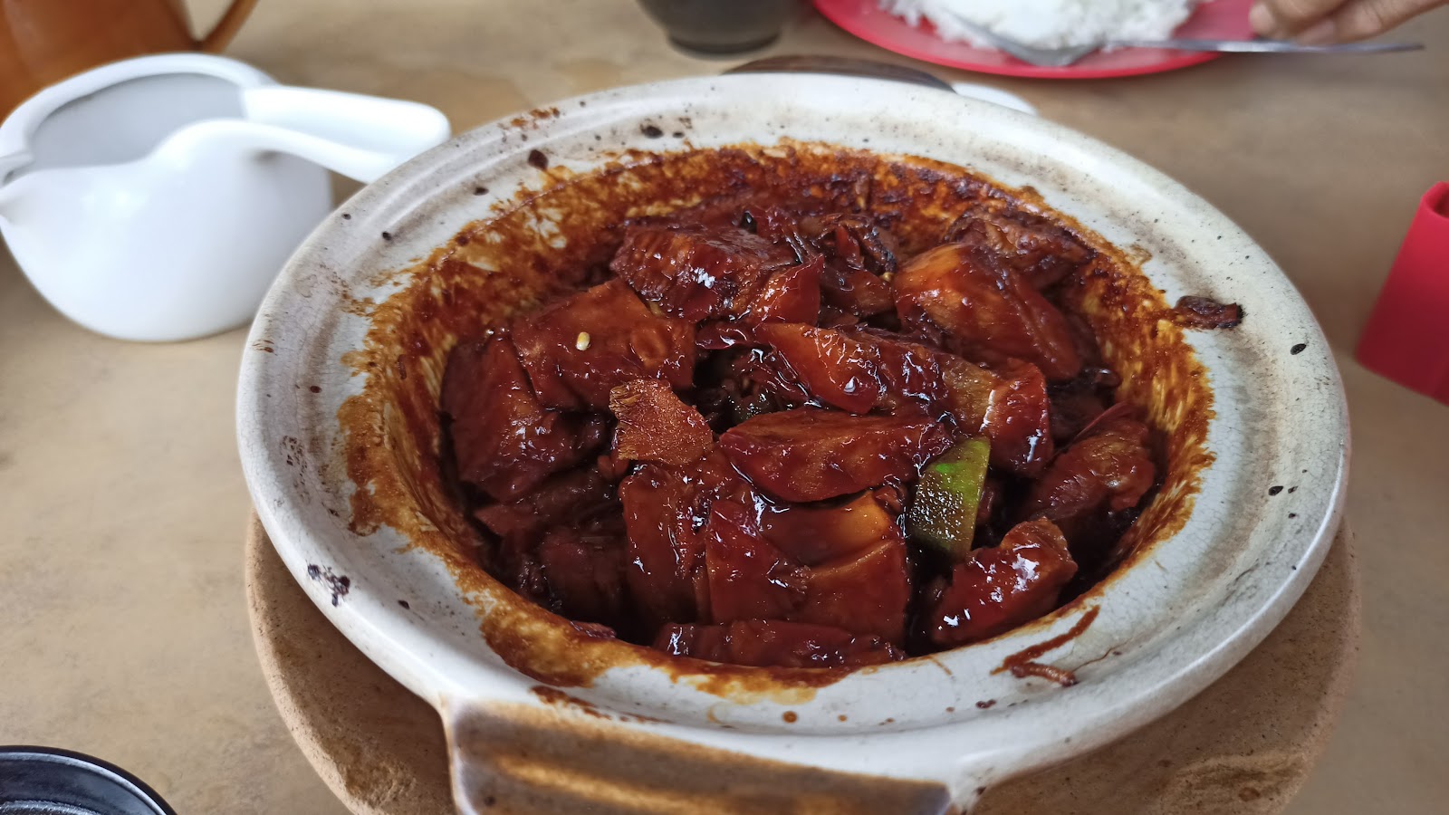 叶铭肉骨茶